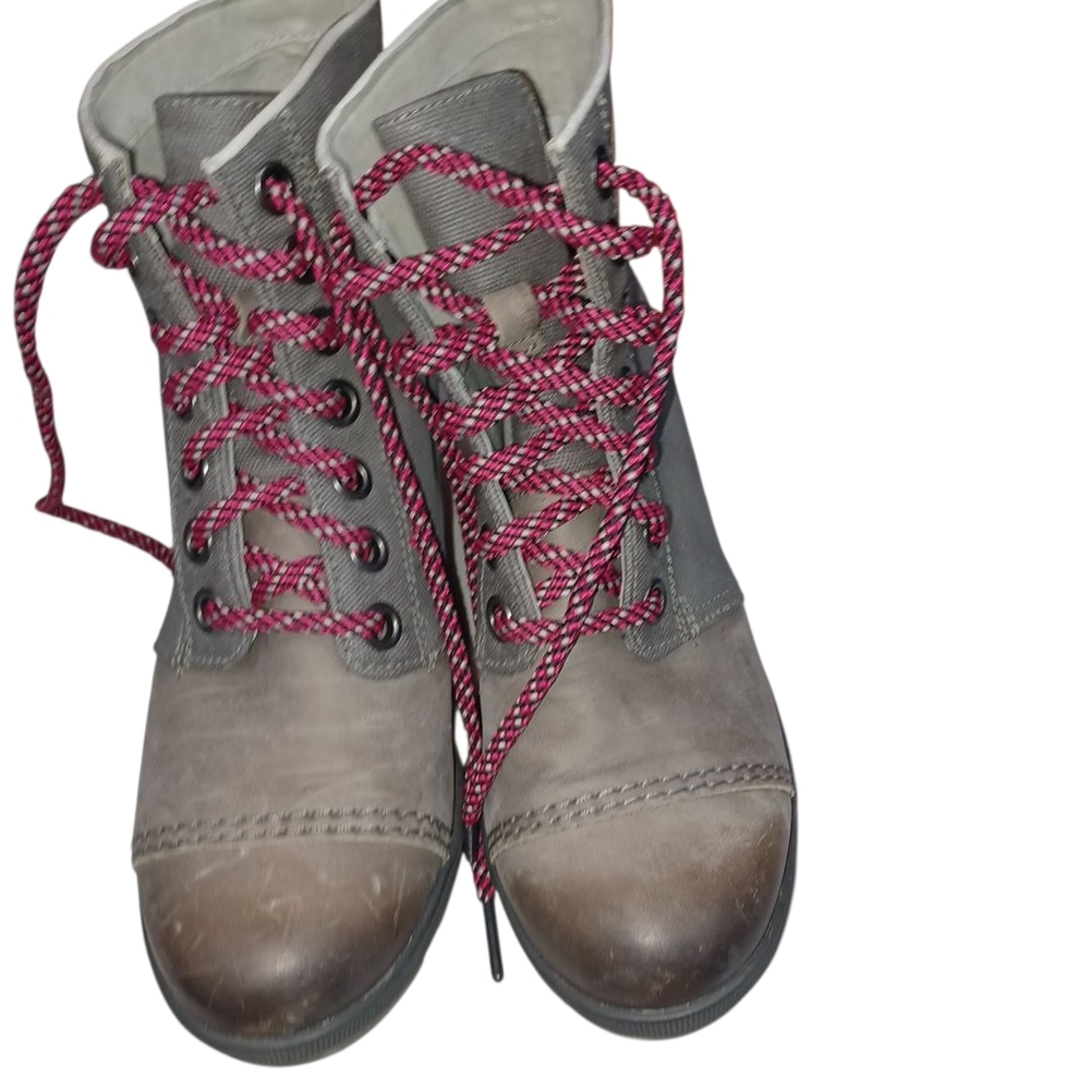 Sorel Gray Women's Boots with Red Laces - Picture 2 of 6